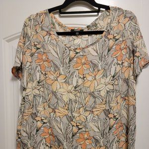 Premise Studio floral print short sleeve top size XL